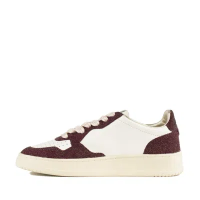 Autry Sneakers Medalist Low In Avory And Burgundy Glittered Leather. In Brown