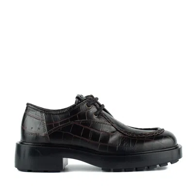 Copenhagen Brown Leather Shoe With Crocodile Print In Black