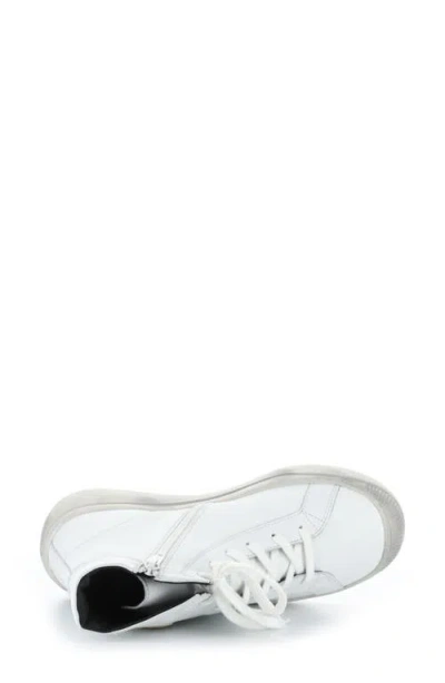 Softinos By Fly London Appe Lace-up High Top Sneaker