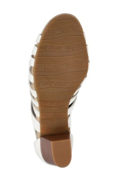 Easy Street Womens Vanni Heeled Sandals In White