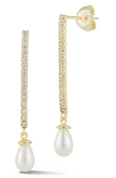 Chloe & Madison Chloe And Madison Cubic Zirconia Cultured Pearl Chain Drop Earrings In Gold