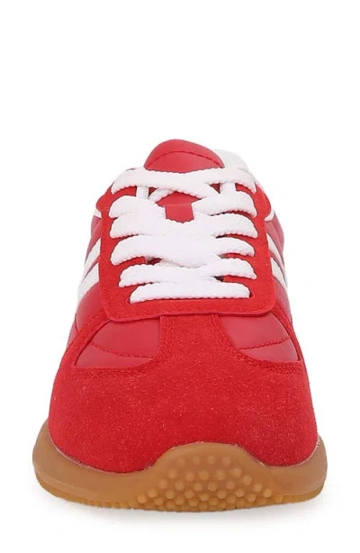 Berness Curve Stripe Sneaker In Red