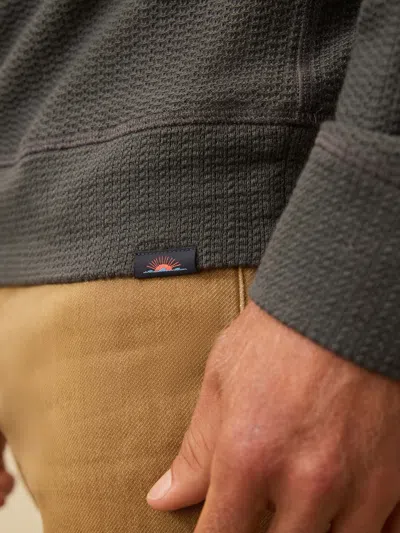 Faherty Textured Knit Quarter Zip In Gray
