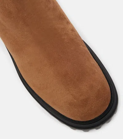 Hogan Chunky Sole Round Toe Ankle Boots In Brown