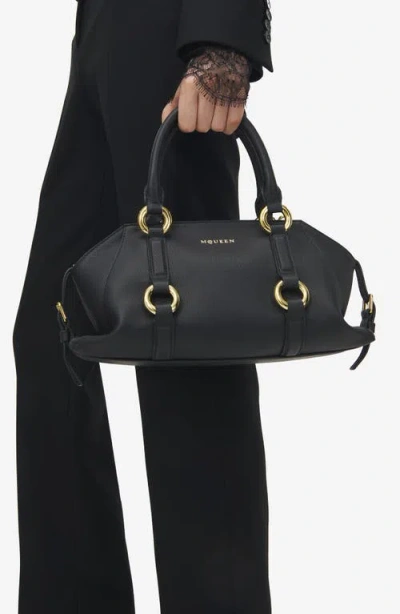 Alexander Mcqueen Mcqueen Medium Farringdon Leather Satchel In Black