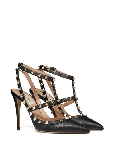 Valentino Garavani Studded Leather Decollete Pumps In Black
