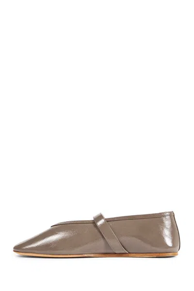 Le Monde Beryl Flats In Brown