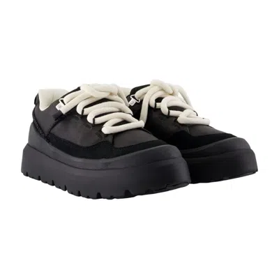 Ugg Lo Lowmel Suede Lace Up Trainers In Black
