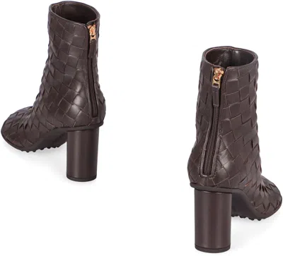 Bottega Veneta Atomic 75 Intrecciato Leather Ankle Boots In Brown