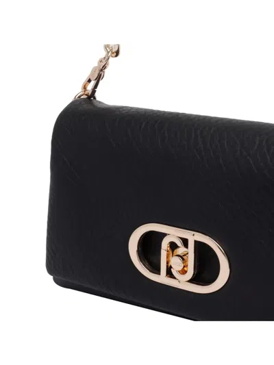 Liu •jo Medium Lapuffy Shoulder Bag With Chain Strap In Black