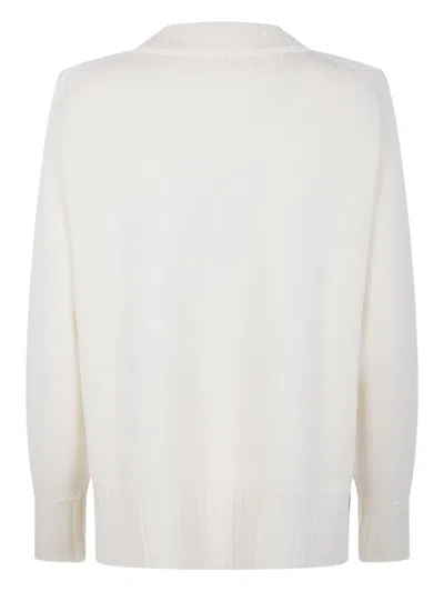Drumohr Long Sleeve V Neck Sweat In White