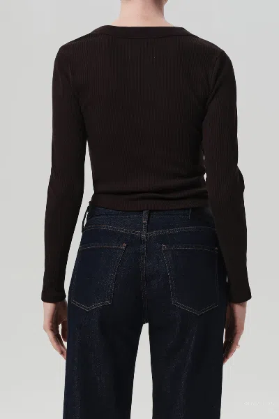 Citizen Of Humanity Varra Henley In Chocolate In Burgundy