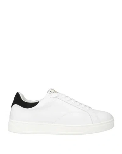 Lanvin Low-top Sneaker In Smooth Calf Leather In White