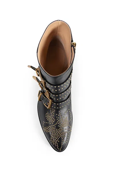 Chloé Women Susan Leather Boots In Black