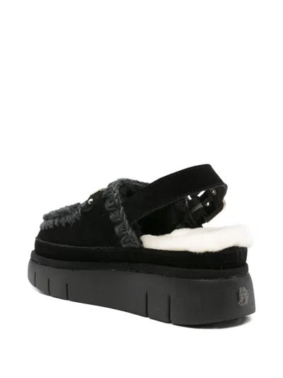 Mou Bounce Clog Back Strap Flat Shoes Black In Black