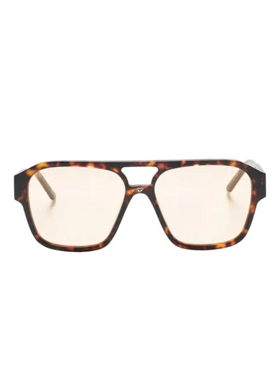 玳瑁纹图案太阳眼镜