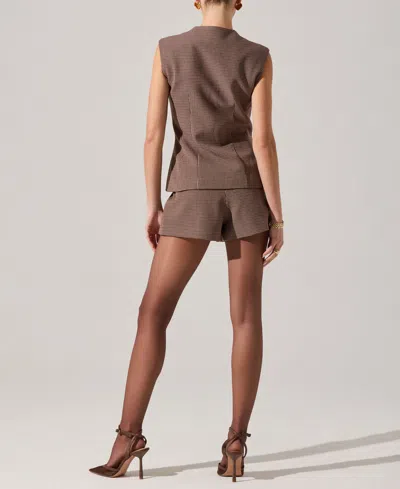 Astr Gisselle High Waist Shorts In Brown Wine Plaid In Brown