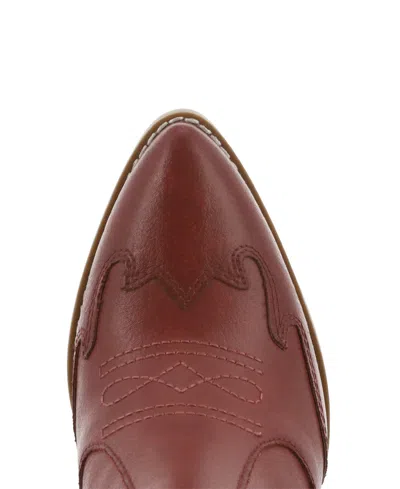 Mia Women's Clorinda Pointed Toe Western Style Boots In Burgundy