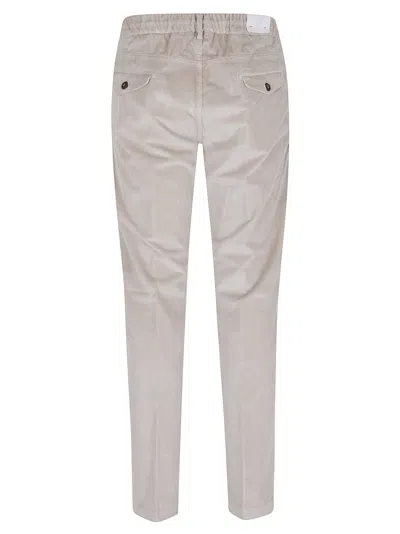 Eleventy Trousers With Drawstring Waist And Pockets In Gray