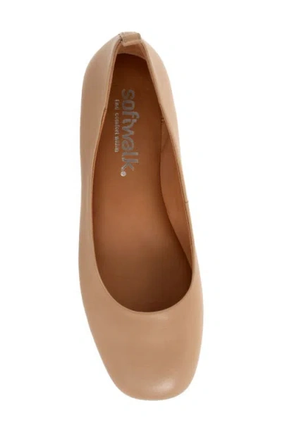 Softwalk ® Kiris Flat In Brown