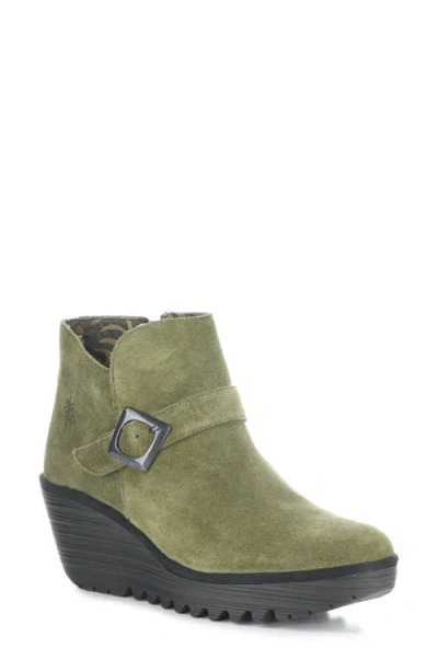 Fly London Yort Wedge Bootie In Green