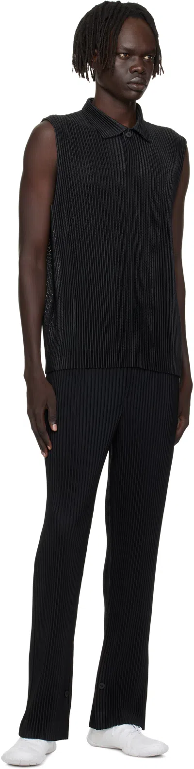 Issey Miyake Pleated Knit Polo Shirt In Black
