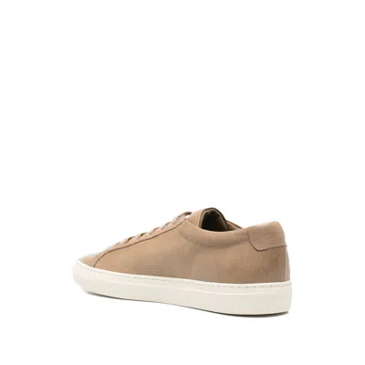 Common Projects Sneakers With Contrast Sole And Round Toe In Brown