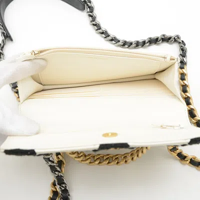 Pre-owned Chanel Black White Leather Cotton Chain/shoulder Wallet () In Multi