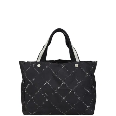 Pre-owned Chanel Black White Nylon Handbag Tote Bag ()