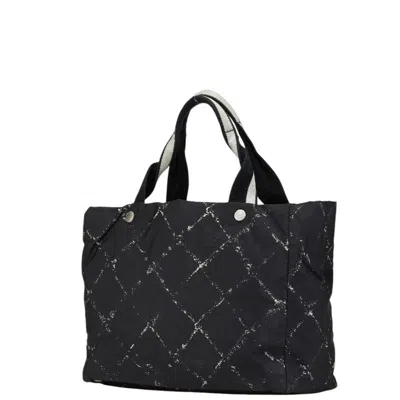 Pre-owned Chanel Black White Nylon Handbag Tote Bag ()