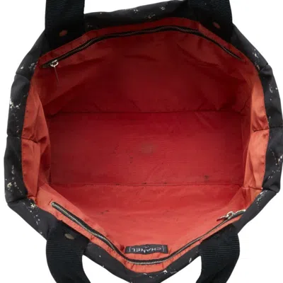 Pre-owned Chanel Black White Nylon Handbag Tote Bag ()