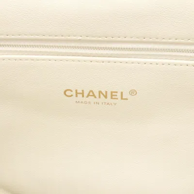 Pre-owned Chanel White Leather Backpack ()
