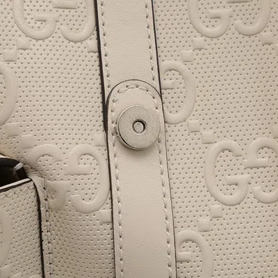 Pre-owned Gucci Ivory Leather Backpack ()