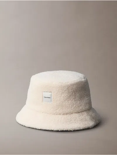 Calvin Klein Logo-patch Hat In Neutral