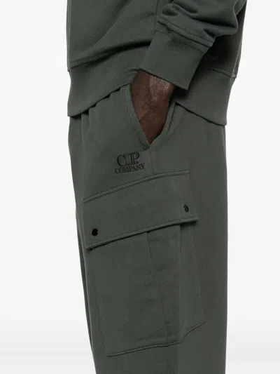 C.p. Company Cp Company Sweatpants Cargo Pant In Diagonal Raised Fleece In Gray
