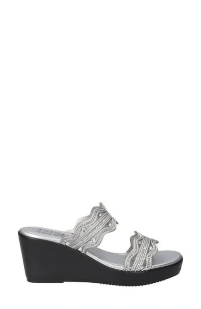Easy Street Selva Platform Wedge Slide Sandal In Silver