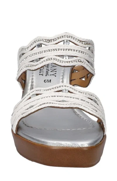 Easy Street Selva Platform Wedge Slide Sandal In White
