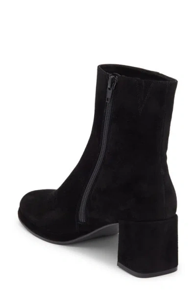 Vaneli Vanity Platform Boot In Black