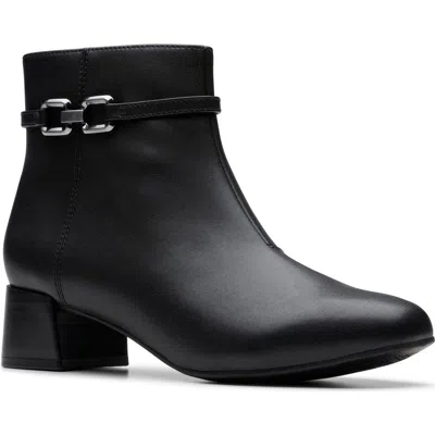 Clarks Iridessa Air In Black