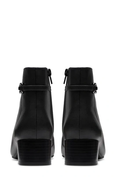 Clarks Iridessa Air In Black