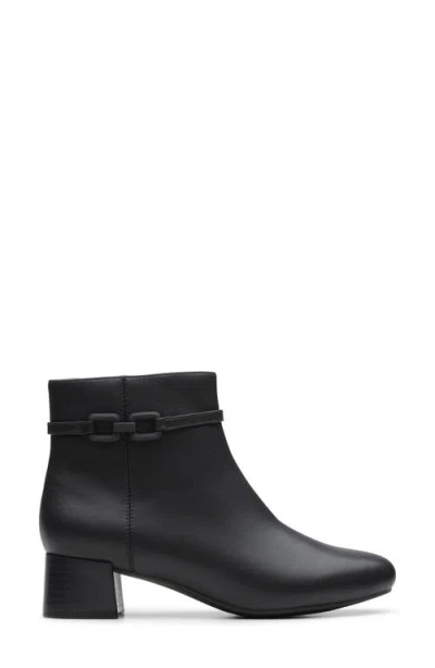 Clarks Iridessa Air In Black