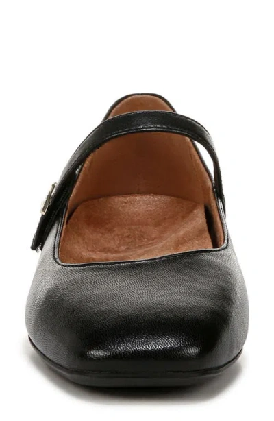 Vionic Joseline Mary Jane Flat In Black