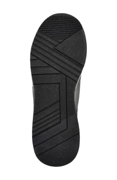 Guess Women's Moxea Quattro G Logo Lace-up Joggers In Black