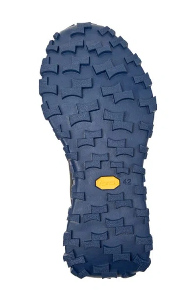 Camper Drift Trail In Black