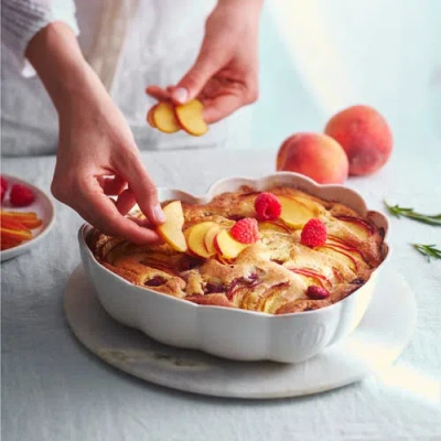 Emile Henry Ceramic Madeleine Heart-shaped Baking Dish In Pink