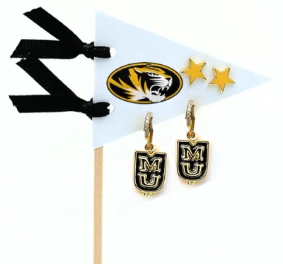 Color Shout University Of Tennessee Pennant Pair Earring Set In Gold