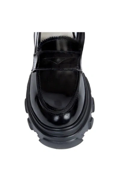 Urbnkicks Plain Loafer Leather Shoes In Black
