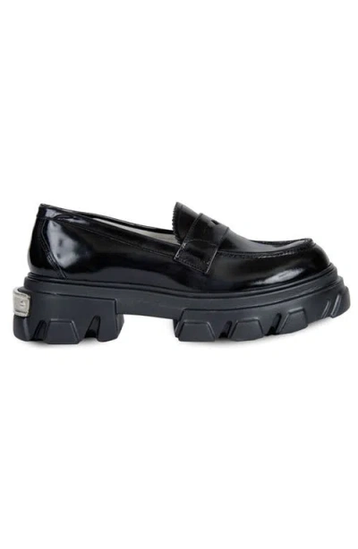 Urbnkicks Plain Loafer Leather Shoes In Black