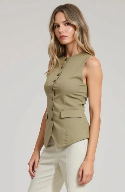 Modenaire Tailored Button Front Vest With Flap Pockets And Notched Hem In Green