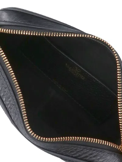 Valentino Garavani Altime Zippered Shoulder Bag In Black